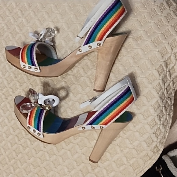 Betsey Johnson Rainbow Wooden Heels 8.5 - Picture 5 of 13